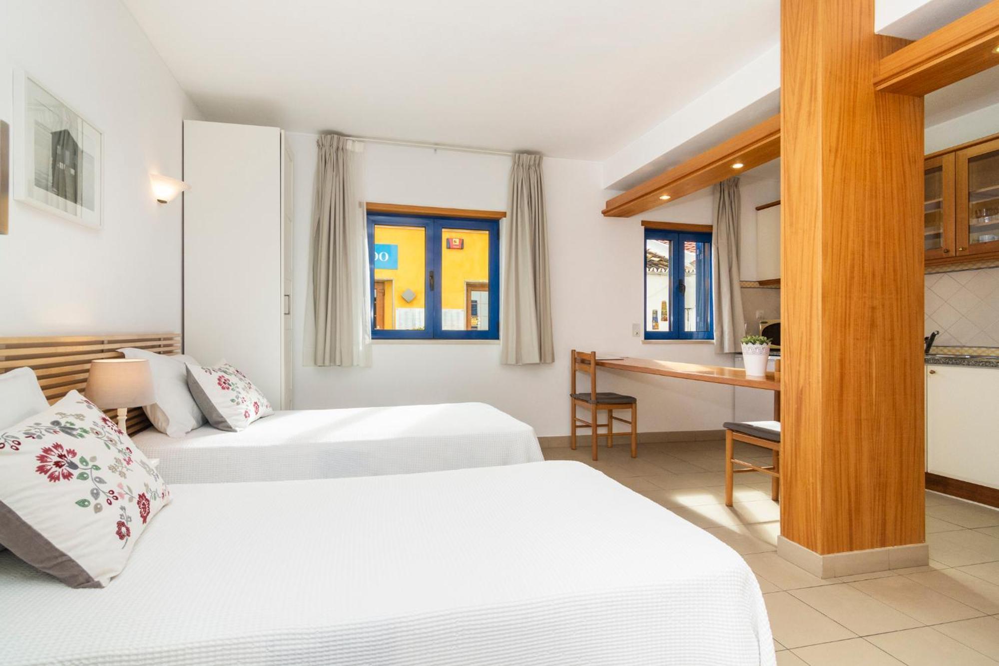 Rossio Mar Apart-hotel